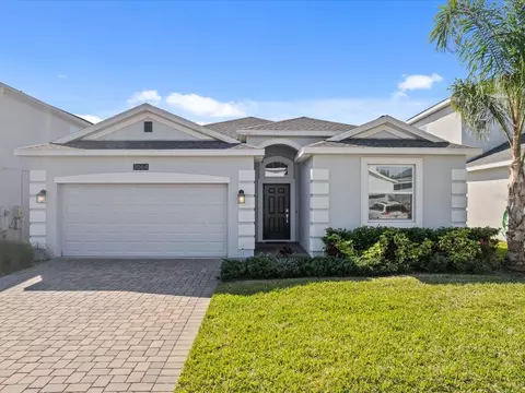2064 Camden Loop, Davenport, FL 33837