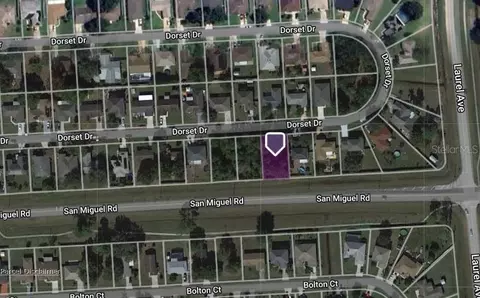 Dorset Drive, Kissimmee, FL 34758