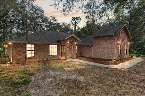 2011 Pennsylvania Dr, Deland, FL 32724