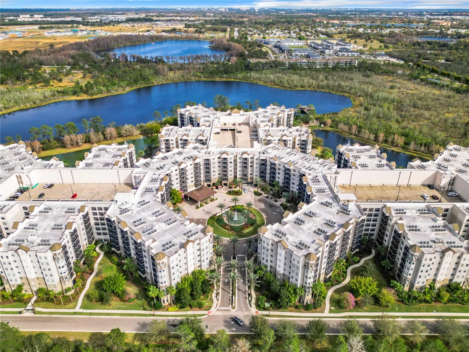 14501 GROVE RESORT AVE Unit 3327