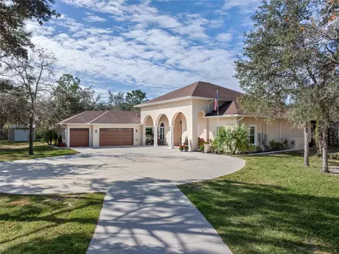 1611 Hidden Palms Dr, Davenport, FL 33897
