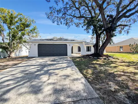 11139 Linden Dr, Spring Hill, FL 34609