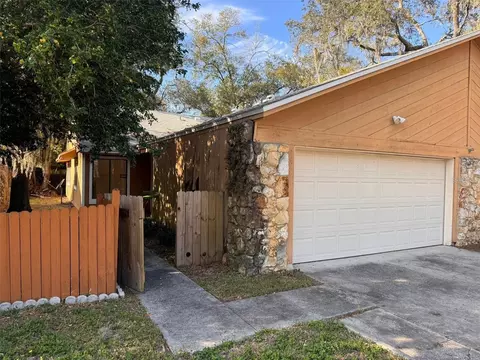 909 Robinhood Ct, Maitland, FL 32751