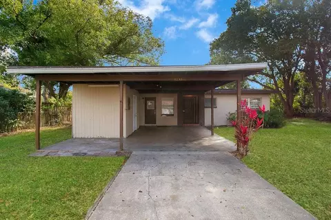 8353 Calais Cir, Orlando, FL 32825