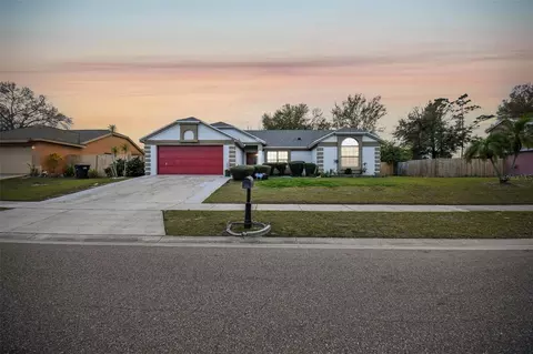 5711 Grand Canyon Dr, Orlando, FL 32810