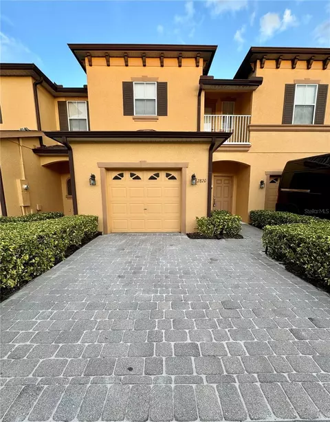 2820 Retreat View Cir, Sanford, FL 32771