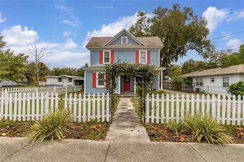 227 Palm Ave, Eustis, FL 32726