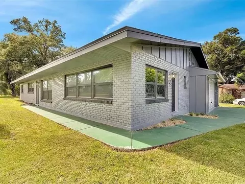1326 SE 36th Ave, Ocala, FL 34471