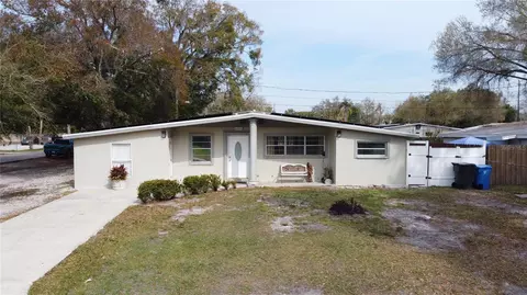 8009 Fernview Ln, Tampa, FL 33615