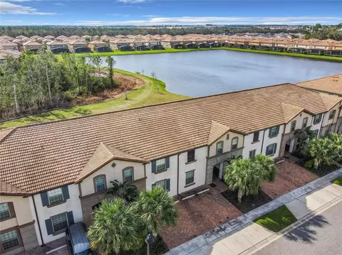 8810 Geneve Ct, Kissimmee, FL 34747