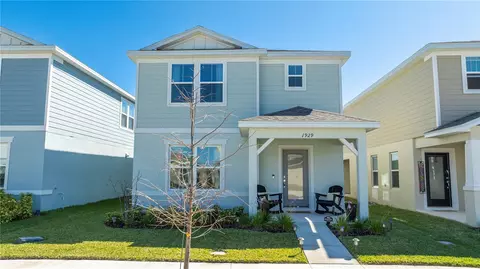 1929 Summer Serenity Dr, Kissimmee, FL 34744