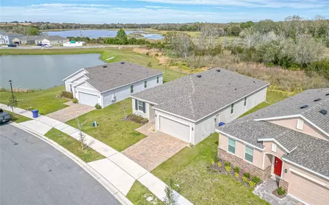 681 Jupiter Beach Rd, Groveland, FL 34736