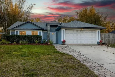 2841 Pike Ln, Deltona, FL 32738