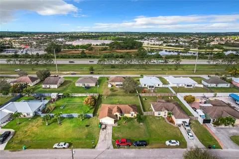 232 NW Biltmore St, Port Saint Lucie, FL 34983