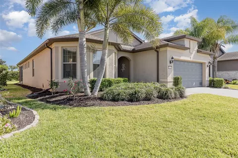 664 Cordoba Dr, Davenport, FL 33837