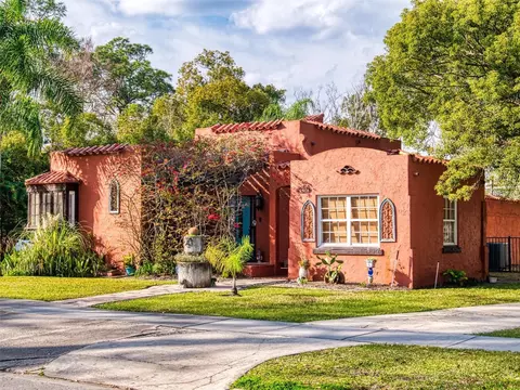 536 Valencia St, Sanford, FL 32771