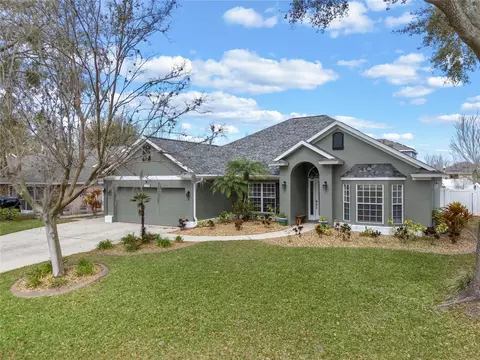 19351 Spring Oak Dr, Eustis, FL 32736
