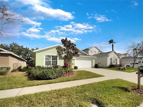 511 Castlemain Cir, Davenport, FL 33897