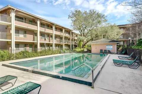 127 Oyster Bay Cir #220, Altamonte Springs, FL 32701
