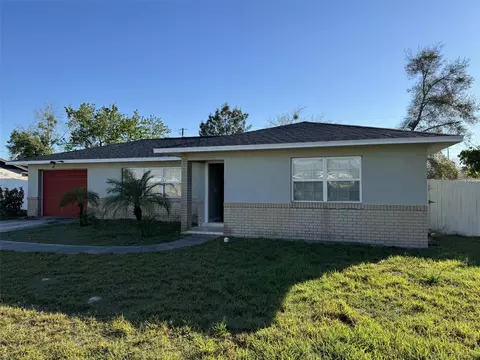 917 Wilmington Dr, Deltona, FL 32725