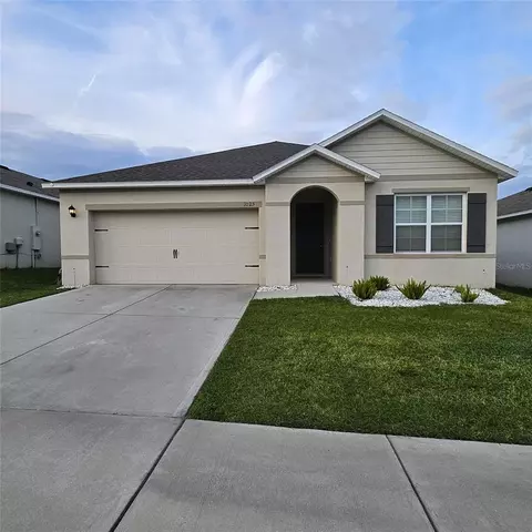 1025 Cambridge Dr, Winter Haven, FL 33881