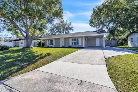 105 Valencia Dr, Sanford, FL 32771