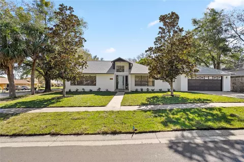 560 Lake Doe Blvd, Apopka, FL 32703