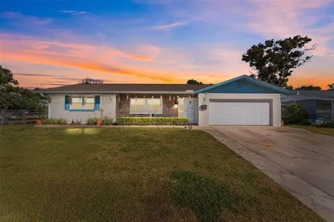 10615 Eastview Dr, Orlando, FL 32825