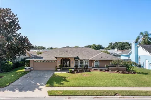 7407 Gunstock Dr, Lakeland, FL 33809