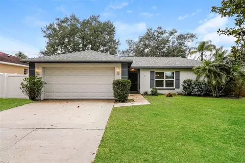 1806 Fruitridge St, Brandon, FL 33510