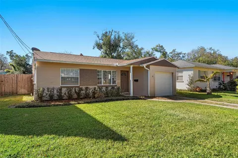 2 W Spruce St, Orlando, FL 32804
