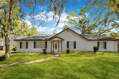 5609 Kennedy Hills Dr, Seffner, FL 33584