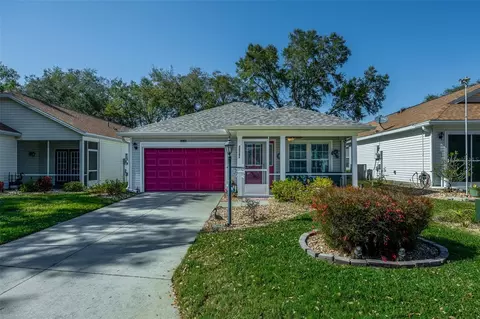 25141 Cranes Roost Cir, Leesburg, FL 34748