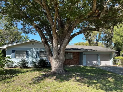 2700 Raeford Ct, Orlando, FL 32806