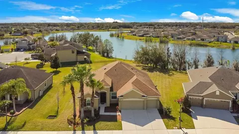 2327 Sebago Dr, Lakeland, FL 33805