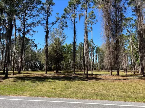 S Lakeshore Boulevard, Howey In The Hills, FL 34737