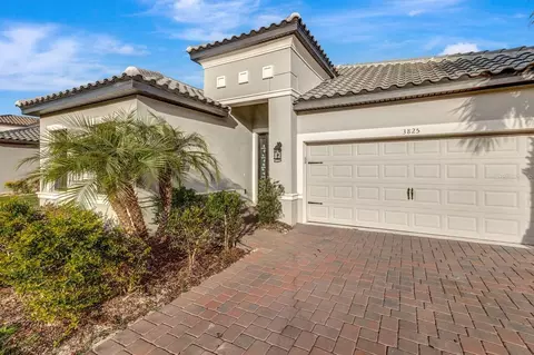 3825 Rose Mallow Dr, Kissimmee, FL 34746