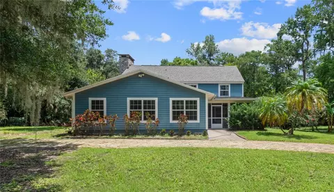 275 N Jungle Rd, Geneva, FL 32732