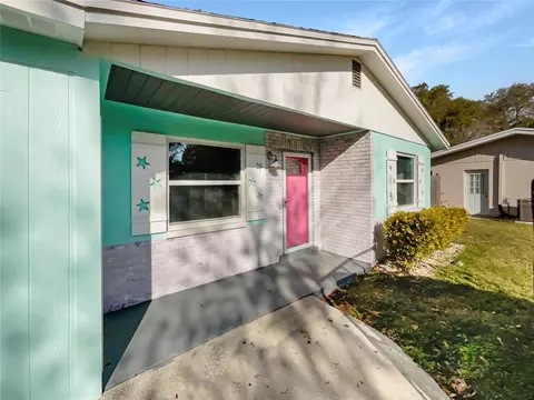66 Arnoni Dr, Dunedin, FL 34698