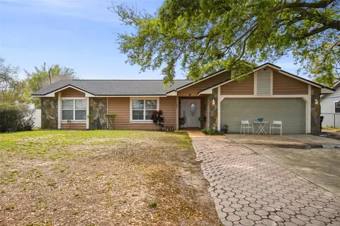 1429 Lamplighter Way, Orlando, FL 32818