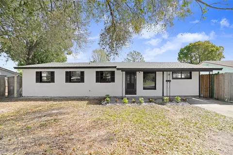 19 Cosmos Dr, Orlando, FL 32807