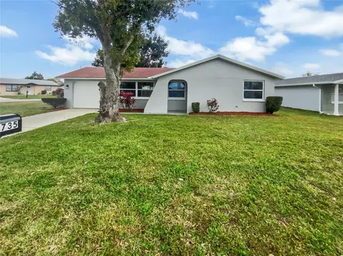 3735 Darlington Rd, Holiday, FL 34691