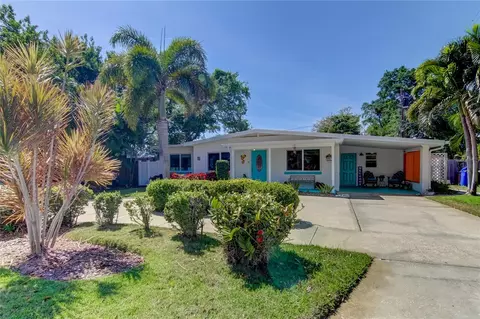 158 Broadway, Dunedin, FL 34698