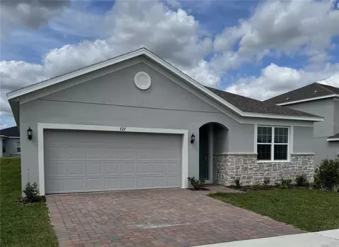 727 Campo Ln, Davenport, FL 33837