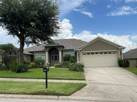 306 Way Point Dr, Groveland, FL 34736