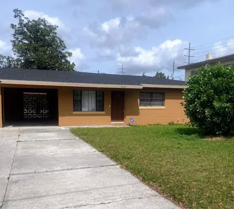 630 Lincoln Ave, Lake Wales, FL 33853