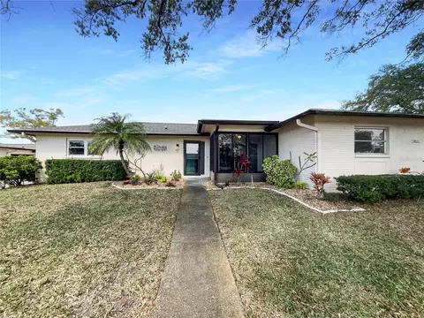 2815 Sherbrooke Ln #A, Palm Harbor, FL 34684
