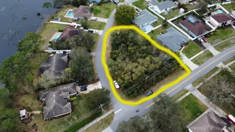 1500 Humphrey Blvd, Deltona, FL 32738