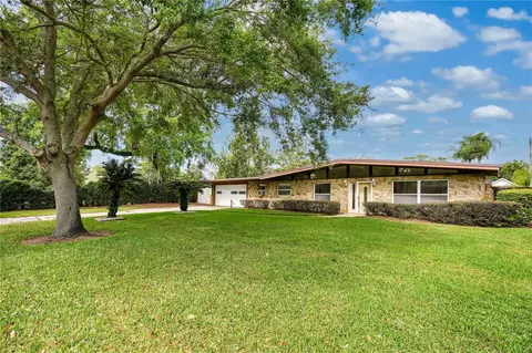 1521 Arcadia St, Orlando, FL 32806