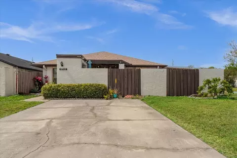 2702 Lakefern Ave, Orlando, FL 32822